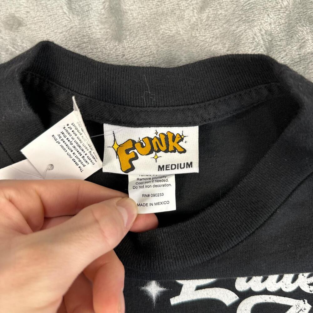 Little Africa Funk Shirt Mens Medium Black Short Sleeve Streetwear Graphic Tee - Picture 5 of 7